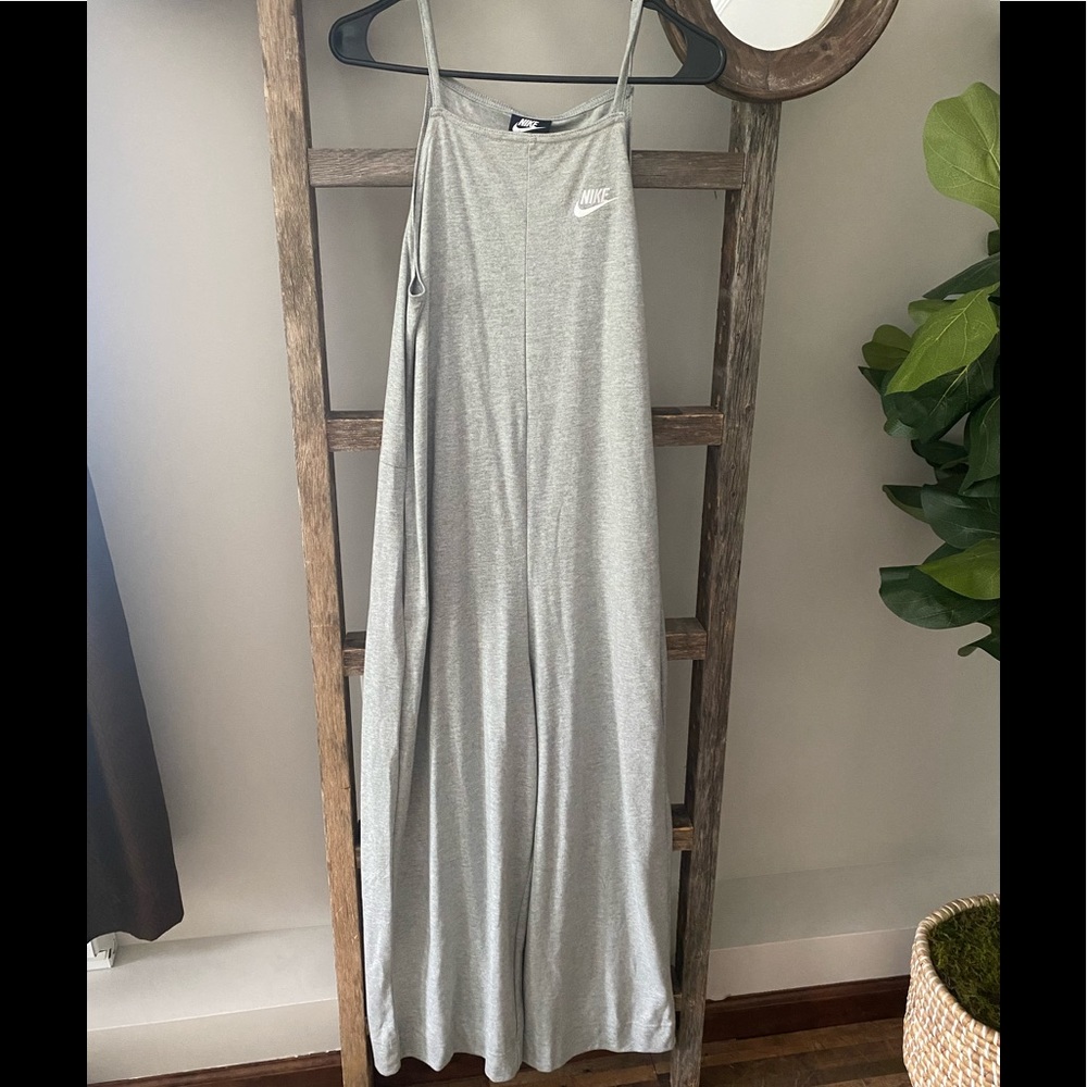 NWT! Women’s Nike jumpsuit!
